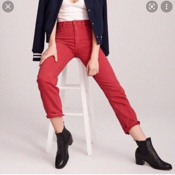 NWT Abercrombie and Fitch Simone HiRise Ankle Straight Jean in Faded Red, SZ 24 - Picture 1 of 6